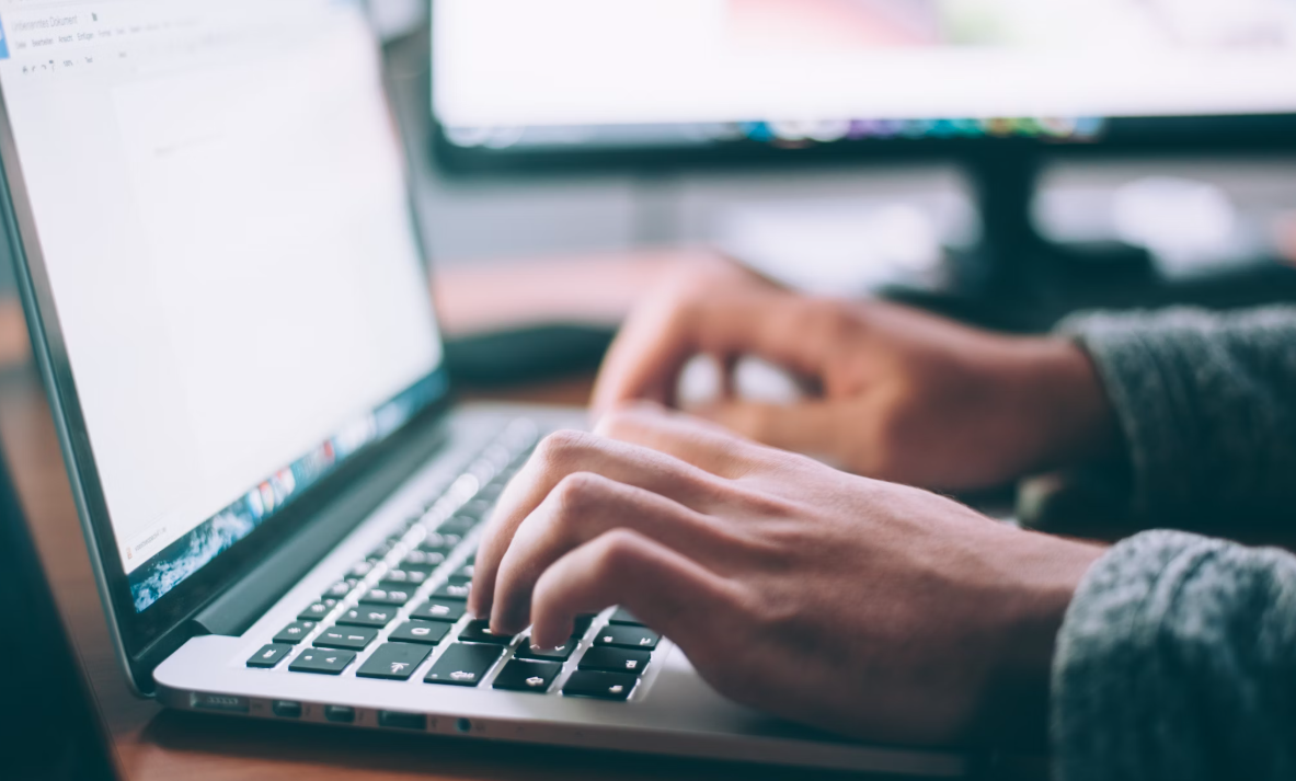 From Search Engines to Answer Engines: Changing Winds of SEO-to-AEO Strategy